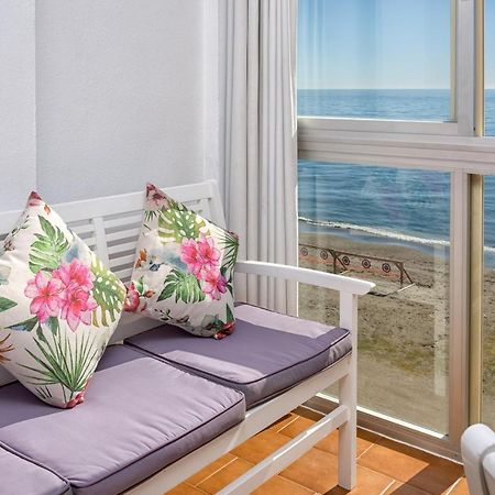 Amazing Sea View Apartment And Relax Area Rincón de la Victoria Exteriör bild