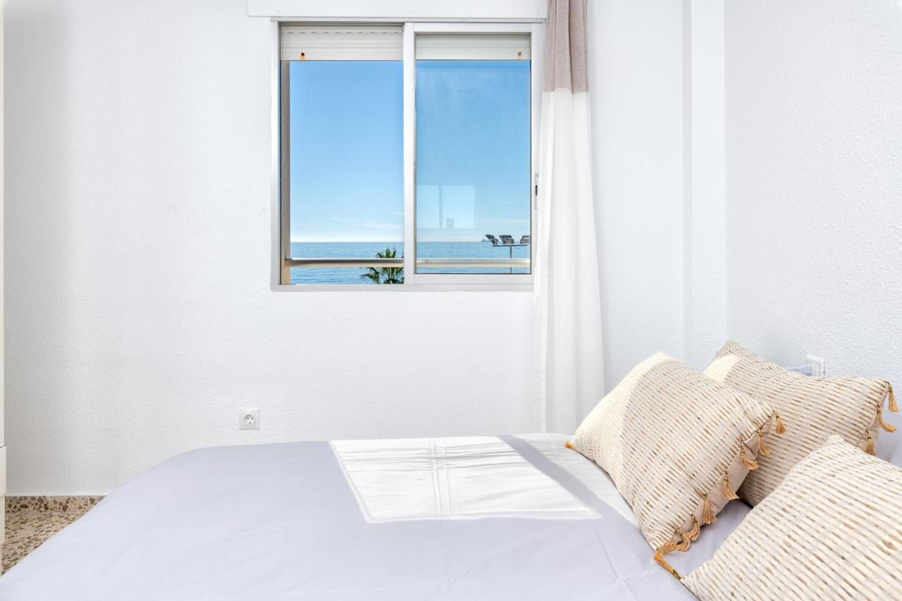 Amazing Sea View Apartment And Relax Area Rincón de la Victoria Exteriör bild
