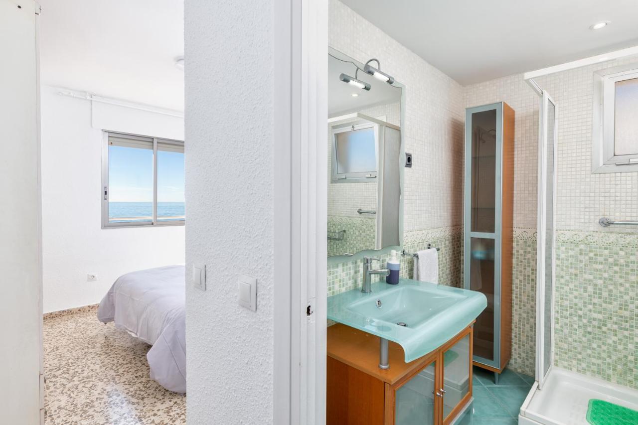 Amazing Sea View Apartment And Relax Area Rincón de la Victoria Exteriör bild