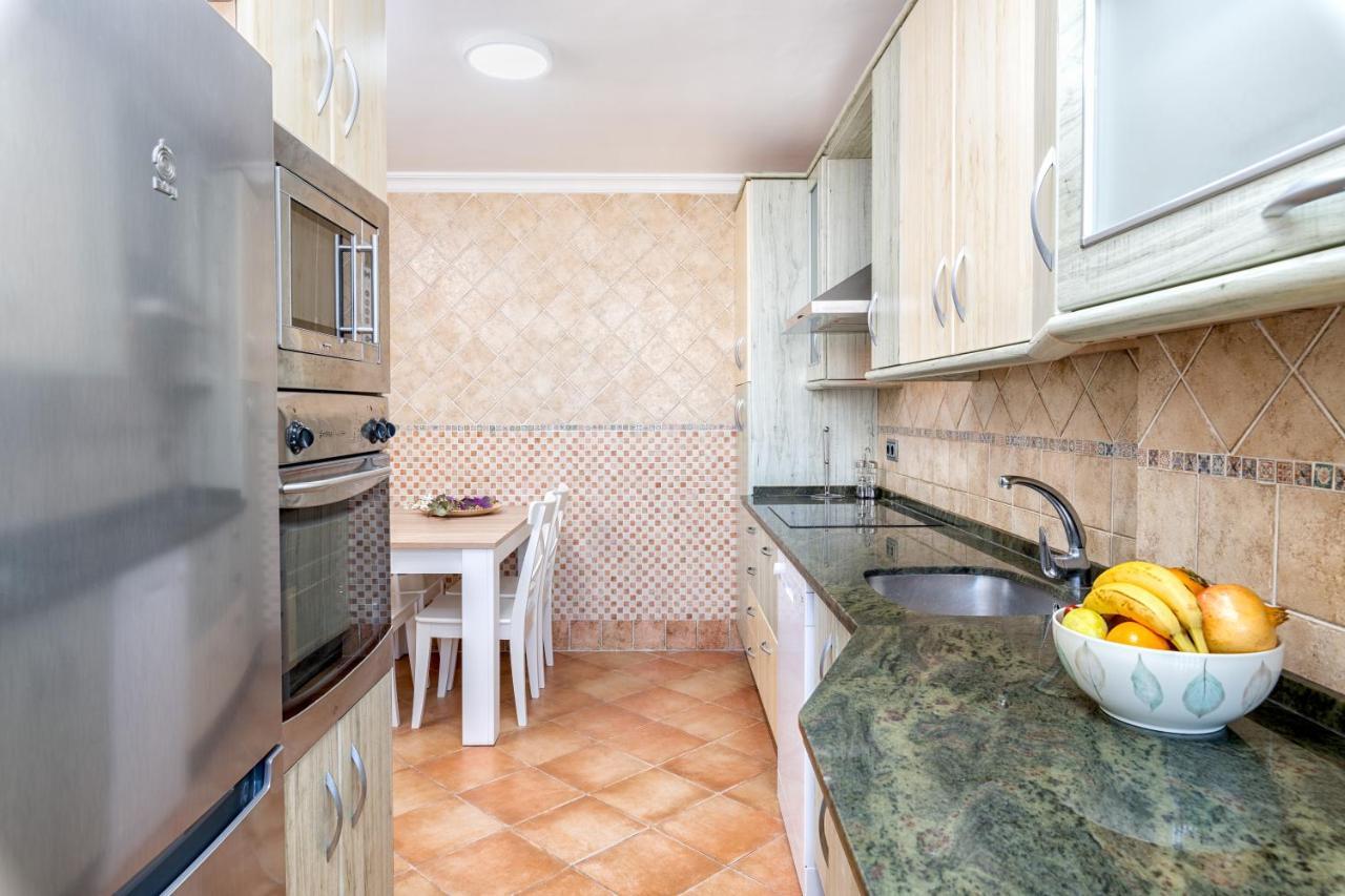 Amazing Sea View Apartment And Relax Area Rincón de la Victoria Exteriör bild