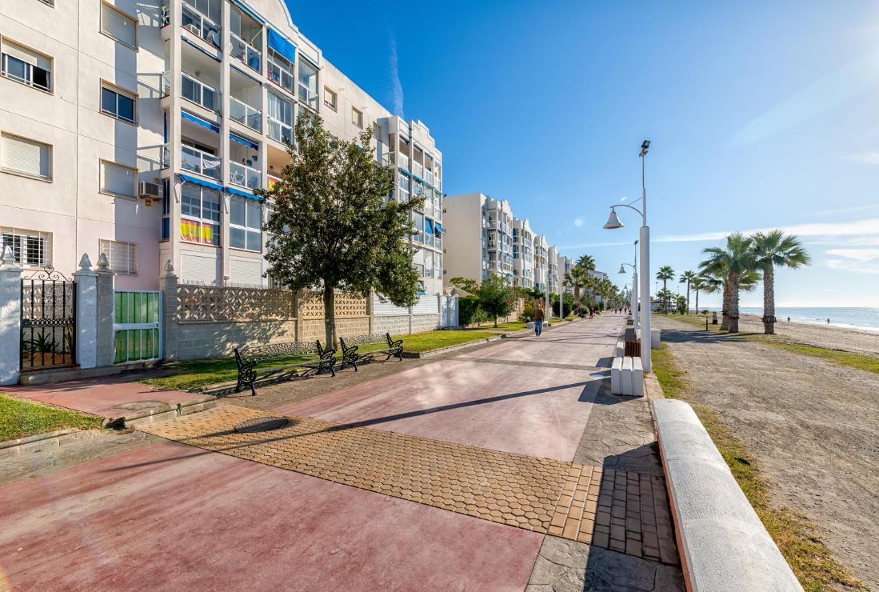 Amazing Sea View Apartment And Relax Area Rincón de la Victoria Exteriör bild